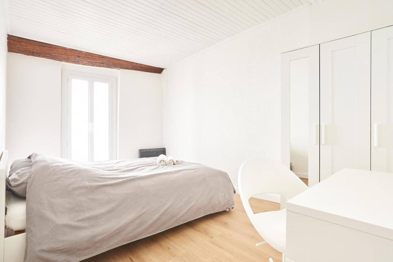 Duplex De Standing En Plein Coeur De Beziers Lägenhet Exteriör bild