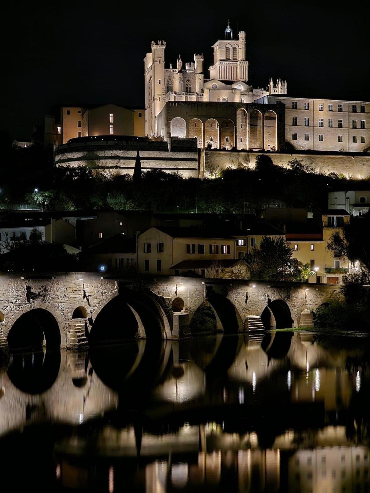 Duplex De Standing En Plein Coeur De Beziers Lägenhet Exteriör bild